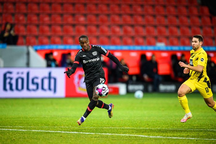 星空体育官网入口-关于勒沃库森主场不敌强敌，积分榜略显落后的信息